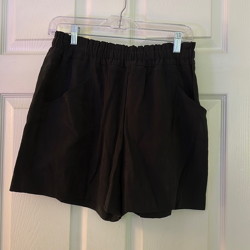 Vera Wang Dress Shorts Size Medium